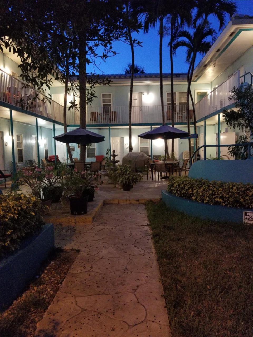 Charter House Hollywood Ngoại thất bức ảnh